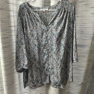 Women’s 3-quarter sleeve blouse